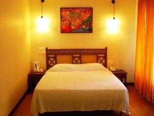 Hotel Aramana Kochi ภายนอก รูปภาพ