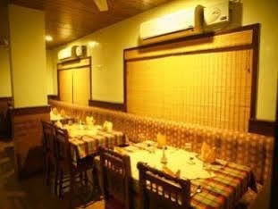 Hotel Aramana Kochi ภายนอก รูปภาพ